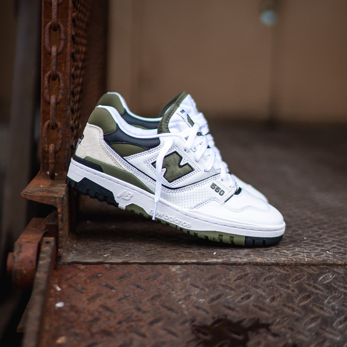 Mens New Balance 550 (White/Olive) - BB550DOB – SNEAKER TOWN