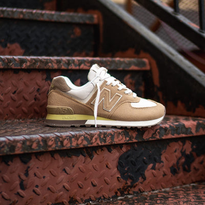 Mens New Balance 574 (Beige/White) - U574SBW - New Balance