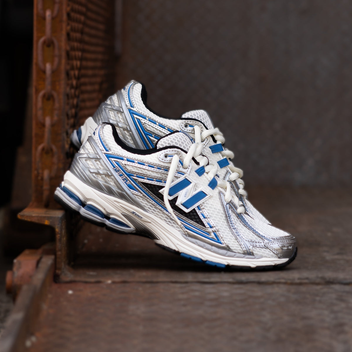 Mens New Balance 1906R (Grey/Blue) - M1906REB – SNEAKER TOWN
