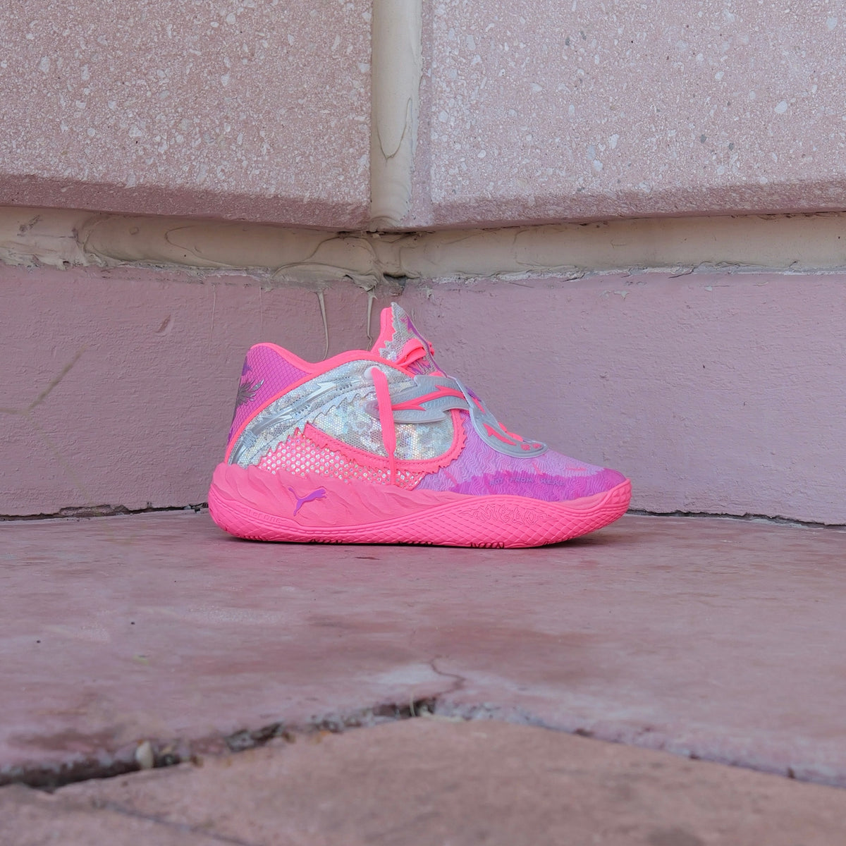 Puma x Lamelo Ball MB.05 World Tour (Sun Struck/Pure Magenta 