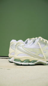 Mens Asics Gel-Kayano 14 (White/Light Sage)