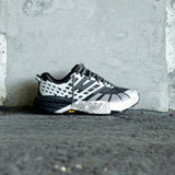 Hoka U SpeedGoat 2 TS BKSTR (Black / Stardust)