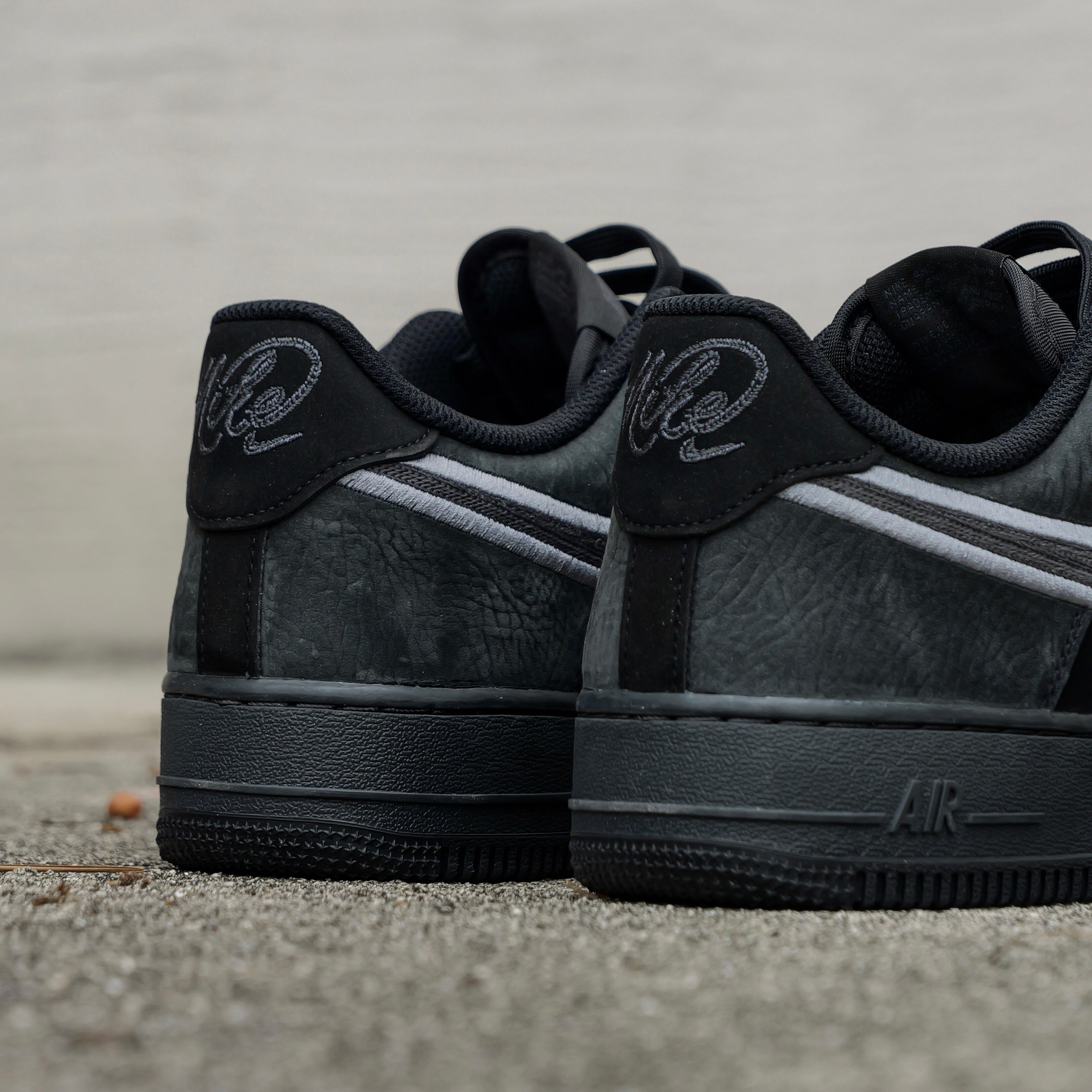 Nike Air Force 1 '07 LV8 (Black/Grey)