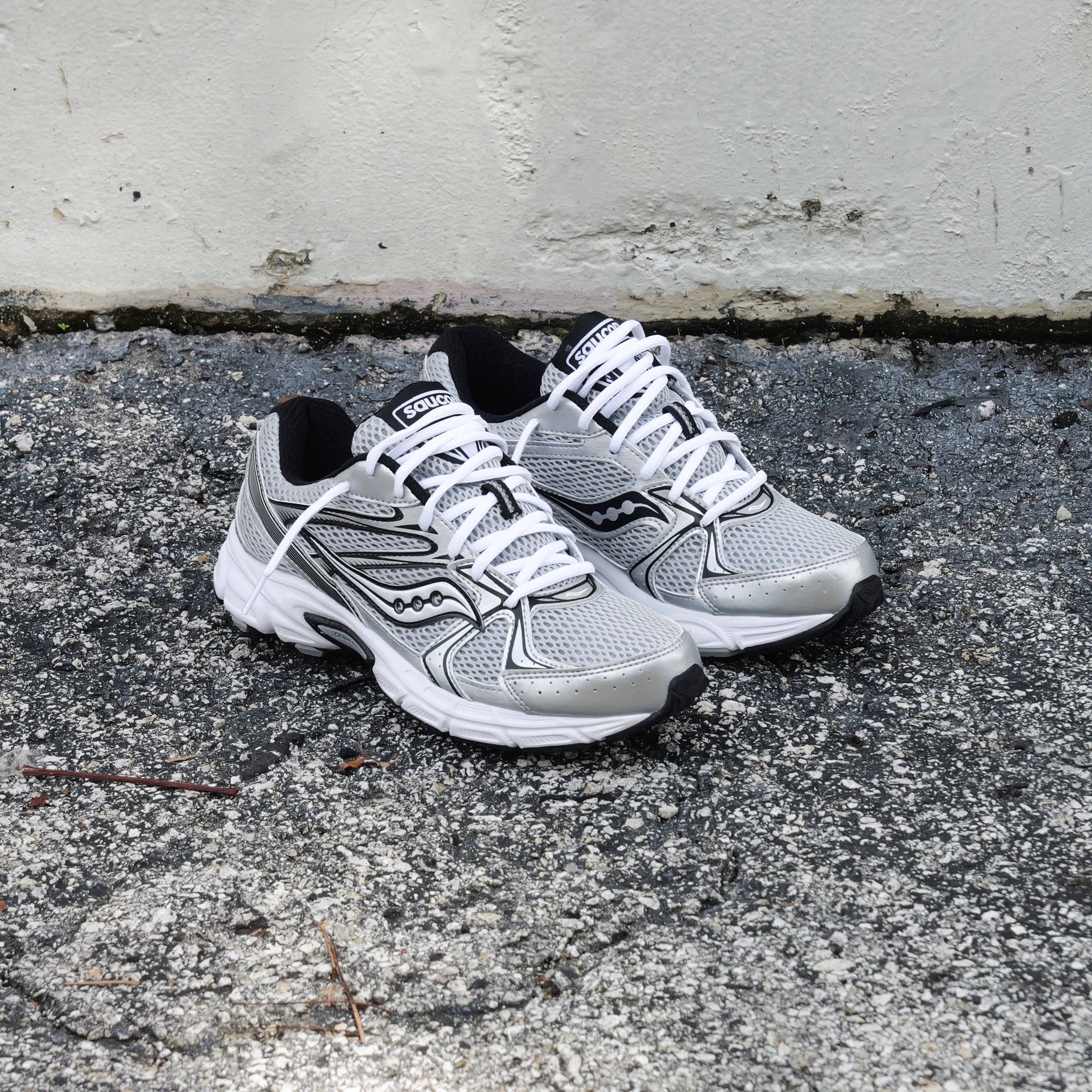 Mens Saucony Ride Millennium (Silver/Black) - Saucony