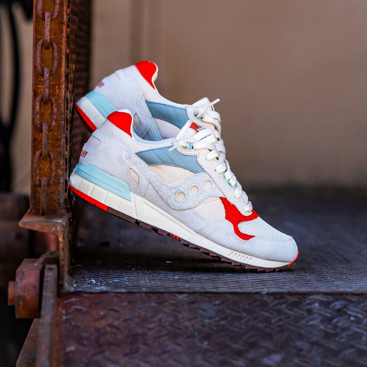 Saucony Shadow 5000 Running Shoes Men’s Size 9.5 Blue/Cream‎ S70404-32 Saucony Shadow 5000 – Oneness Boutique main image 2