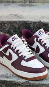 Nike Air Force 1 '07 LV8 (SAIL/MAROON) - Nike