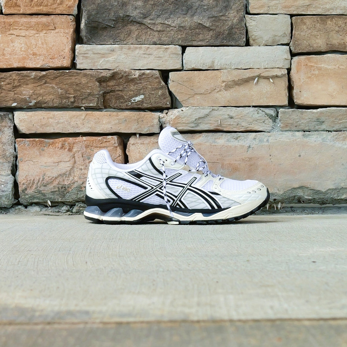 Mens Asics Gel-Nimbus 10.1 (White/Ivory) – SNEAKER TOWN