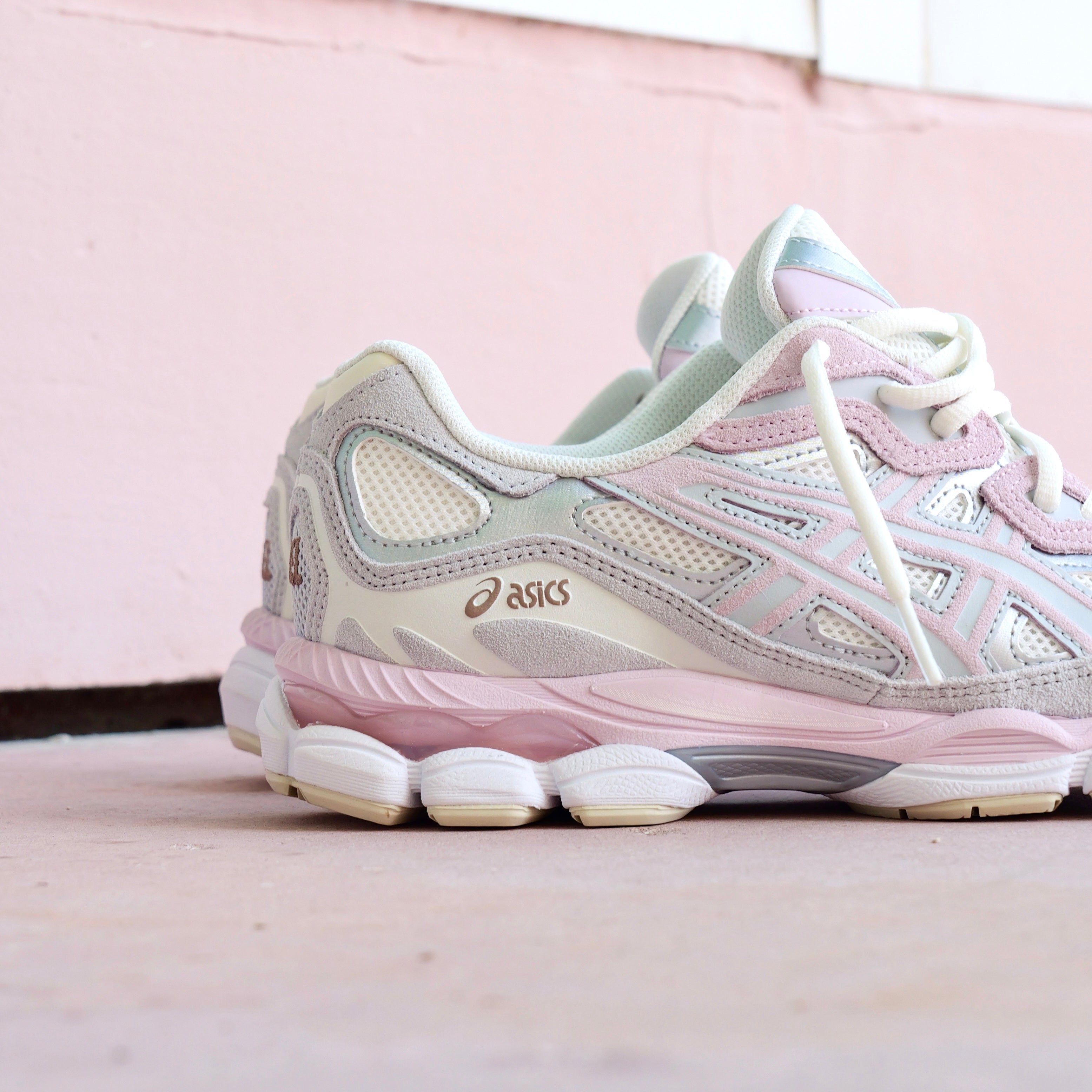 Mens Asics Gel-NYC (Concrete/Barely Rose)