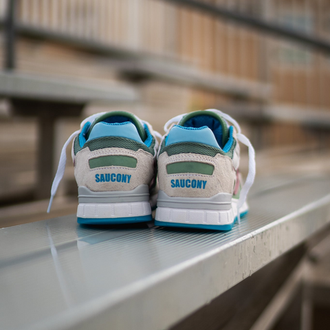 Saucony Shadow 5000 Blue-Footed Booby (White/Multi) - Saucony
