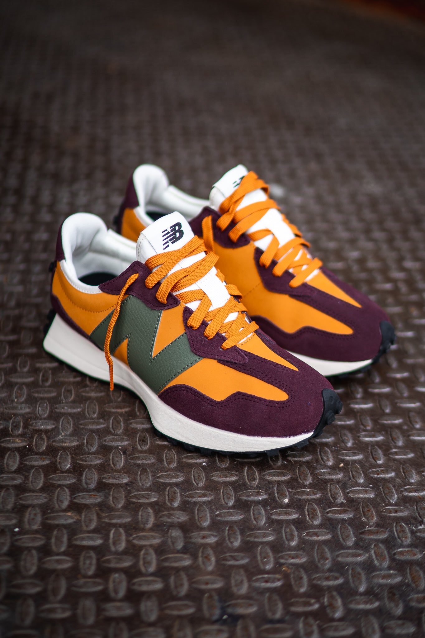 New Balance 327 (Sun Devil) - MS327LY1 - New Balance