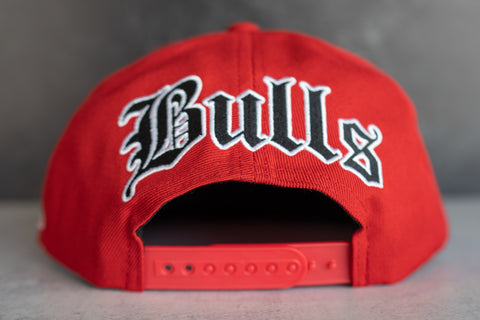 Mitchell & Ness Chicago Bulls Snapback (Red) - Mitchell & Ness