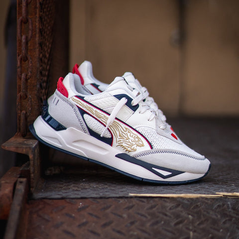 Puma Sport Year of Tiger White/Tiger Gold) | TOWN